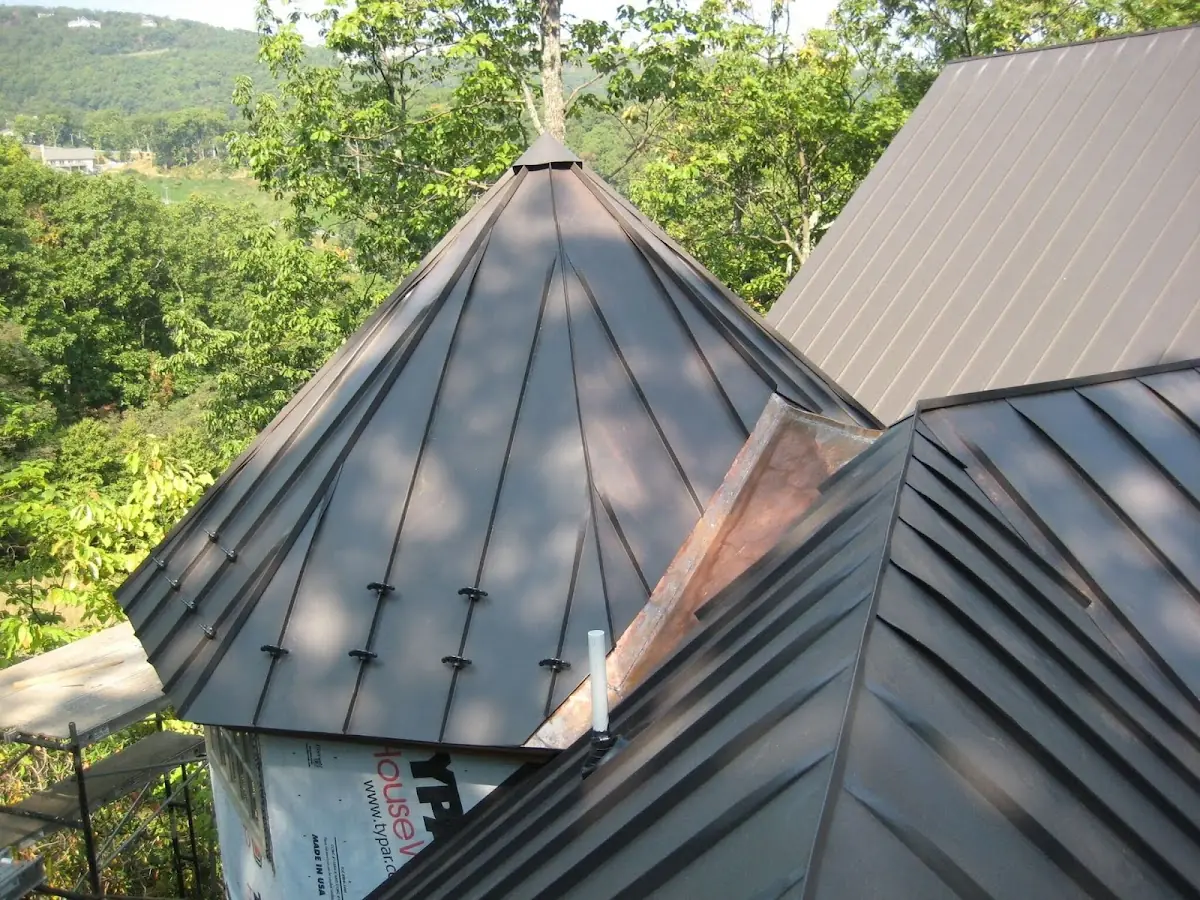 Professional Shingle Replacement & Repair by Craftsman Roofing in Watson Junction